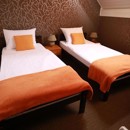Bed and Breakfast Rustika Sobe Osijek Zewnętrze zdjęcie