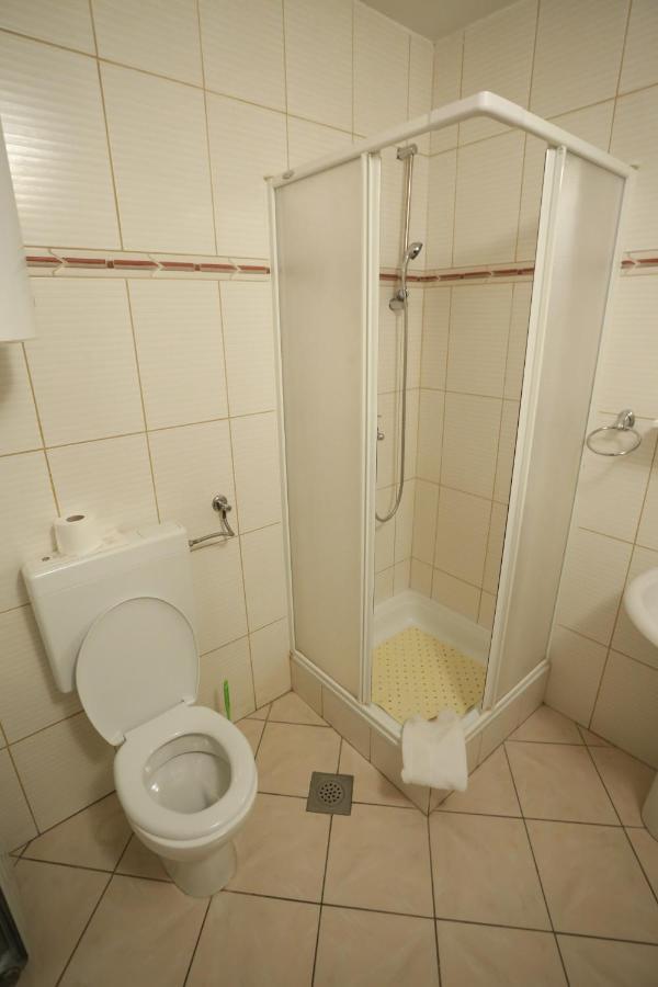Bed and Breakfast Rustika Sobe Osijek Zewnętrze zdjęcie