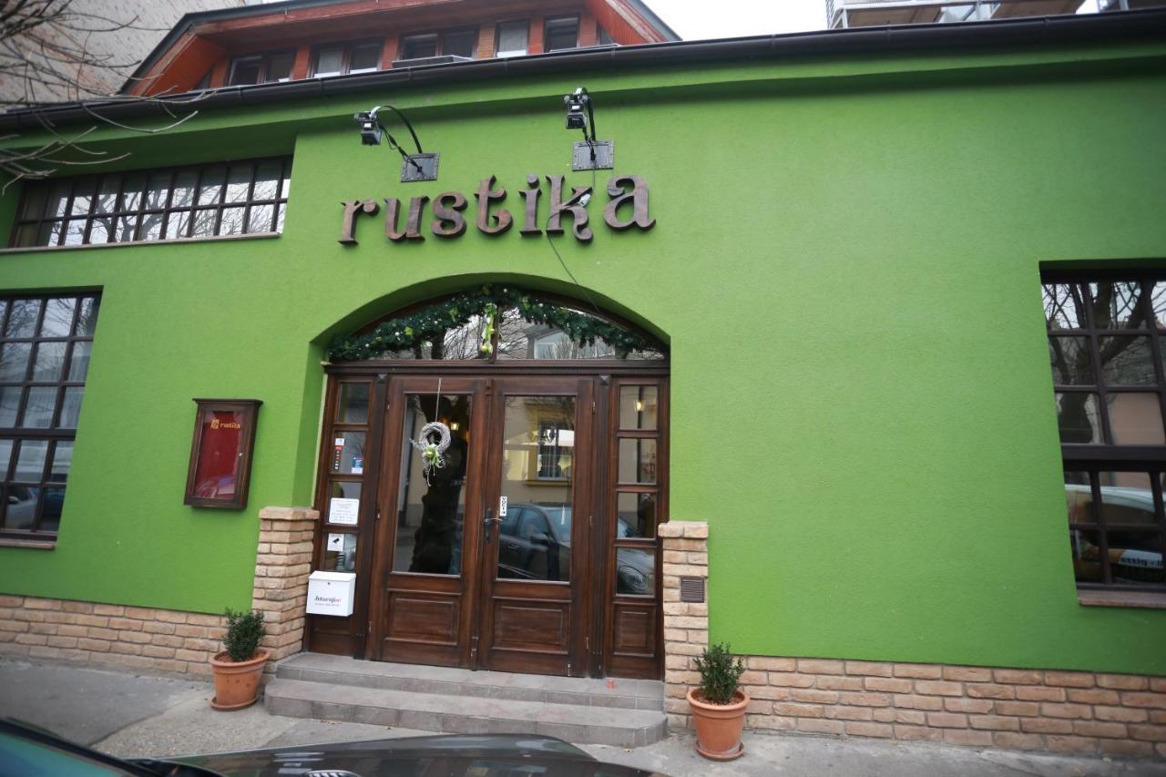 Bed and Breakfast Rustika Sobe Osijek Zewnętrze zdjęcie